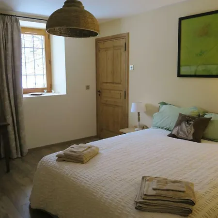 Chalet Tsare